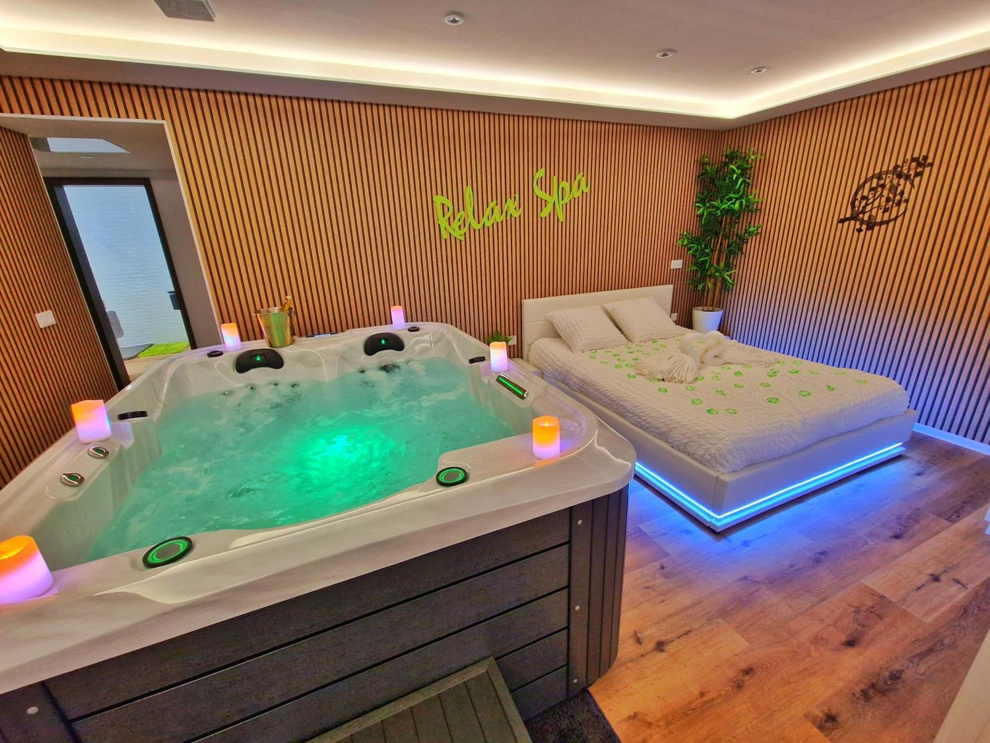 Relax Spa-4 Pers-Jacuzzi-Parking-Jardin-Clim-Colmar Muntzenheim Екстер'єр фото