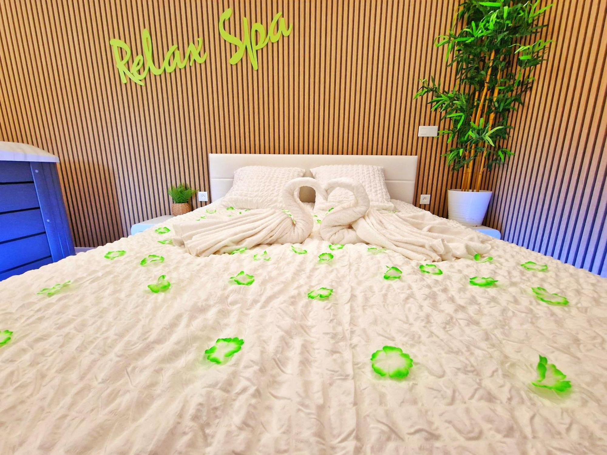 Relax Spa-4 Pers-Jacuzzi-Parking-Jardin-Clim-Colmar Muntzenheim Екстер'єр фото