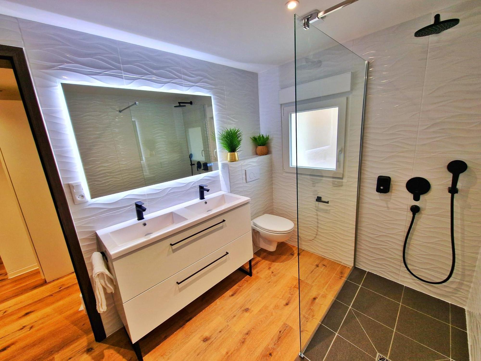 Relax Spa-4 Pers-Jacuzzi-Parking-Jardin-Clim-Colmar Muntzenheim Екстер'єр фото