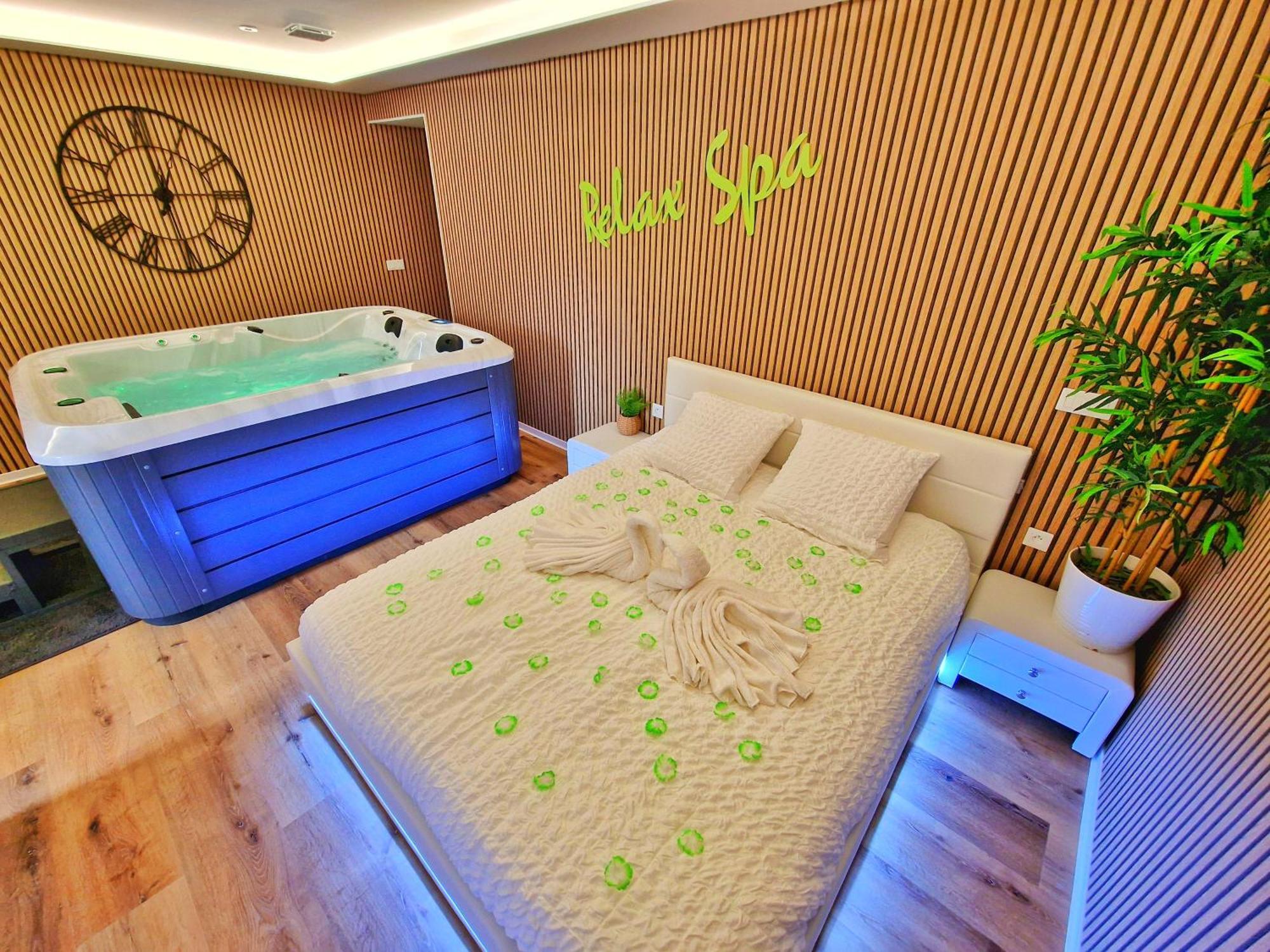 Relax Spa-4 Pers-Jacuzzi-Parking-Jardin-Clim-Colmar Muntzenheim Екстер'єр фото